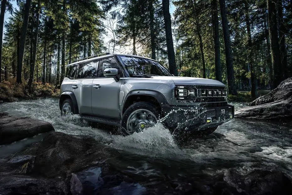 Discover the best Jetour 2025 SUVs in Saudi Arabia with full specs and prices, from compact crossovers to premium family SUVs, offering options for every budget