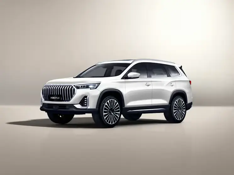 Discover the best Jetour 2025 SUVs in Saudi Arabia with full specs and prices, from compact crossovers to premium family SUVs, offering options for every budget