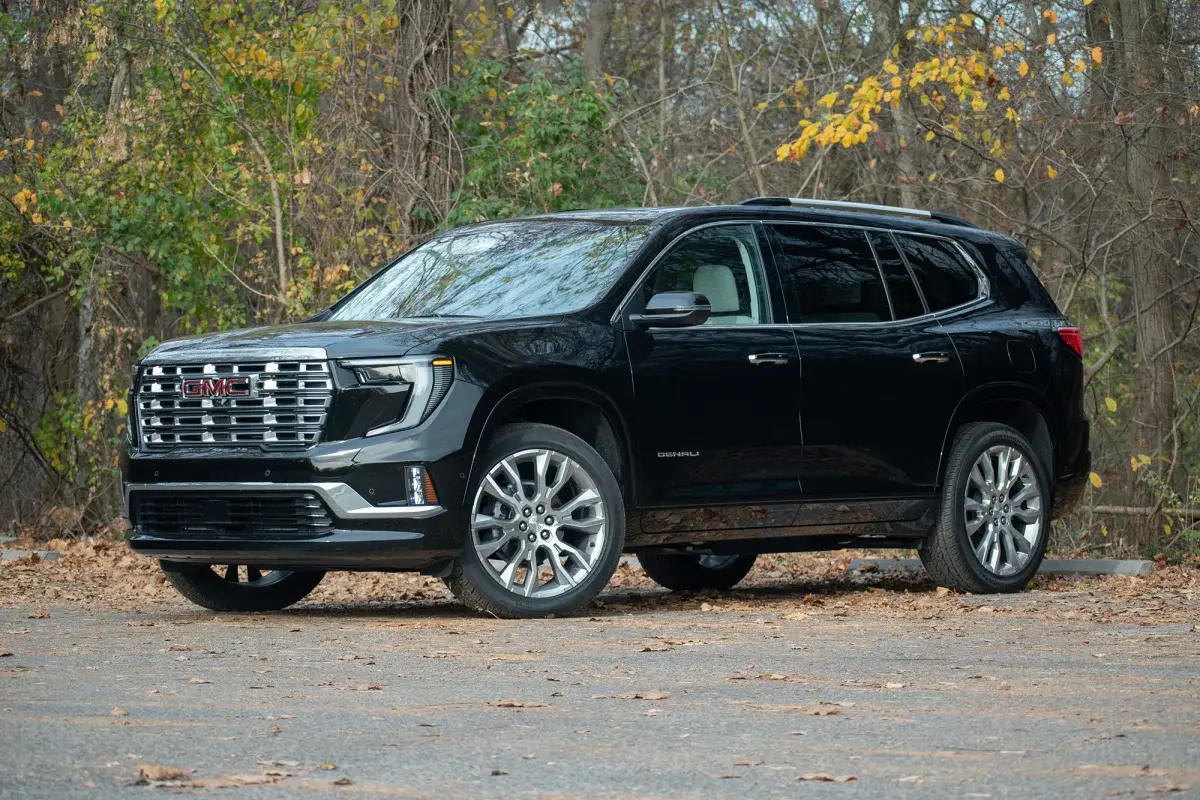 Experience GMC and Chevrolet Aljomaih Summer 2025 deals in Saudi Arabia with 0% financing, up to 25K SAR cashback, extended warranty, and complimentary services