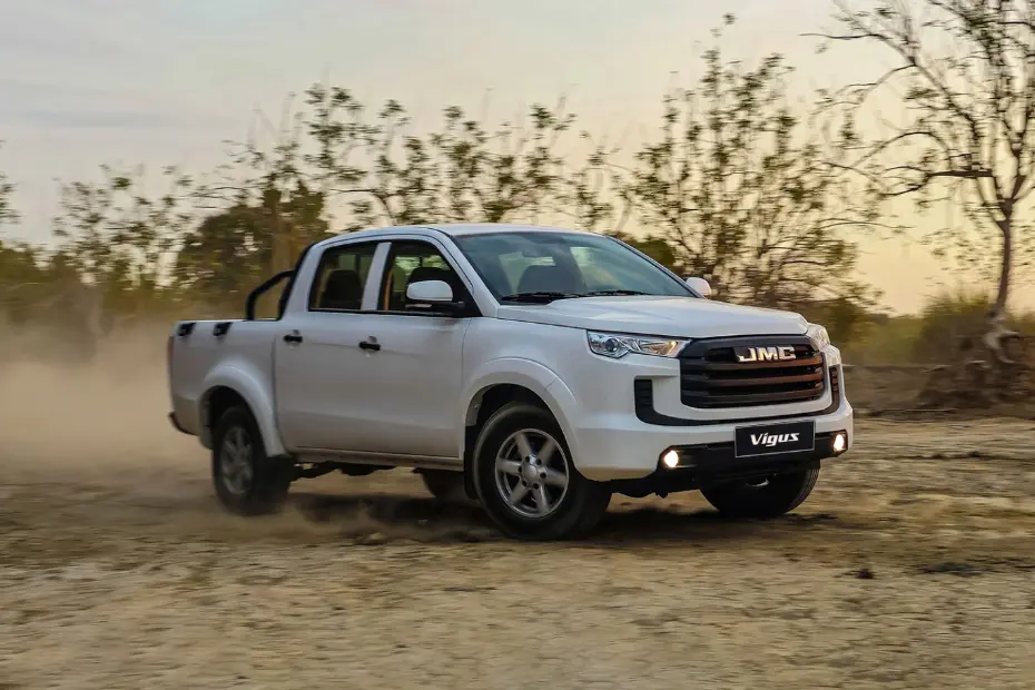 Discover the latest August 2025 prices and specs of the JMC Vigus in Saudi Arabia with 2WD and 4WD options, practical features, and 6 year warranty from Al Jabr