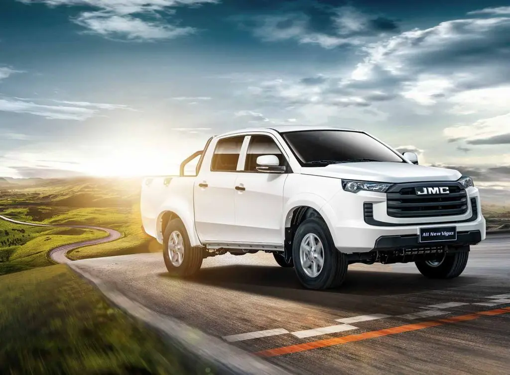 Discover the latest August 2025 prices and specs of the JMC Vigus in Saudi Arabia with 2WD and 4WD options, practical features, and 6 year warranty from Al Jabr