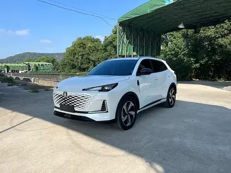 Explore Changan 2026 prices and specs in Saudi Arabia, from fuel efficient sedans to luxury SUVs and pickups, and find the model that fits your lifestyle.