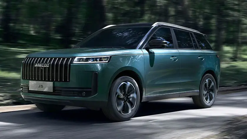 The Jaecoo J5 2025 debuts in Riyadh and heads to the UAE with a special edition blending elegance, advanced tech, and light off road capability for GCC drivers.