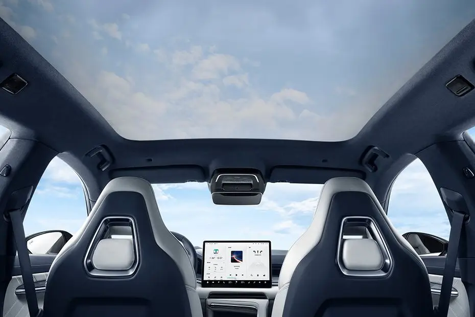 Zeekr X and Zeekr 001 2025 arrive in Saudi Arabia with luxury EV options, explore design, performance, battery, features, prices and which fits your lifestyle.
