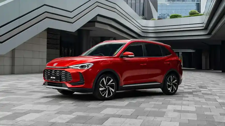 Detailed Comparison between Geely Coolray and MG ZS 2025 in Saudi Arabia