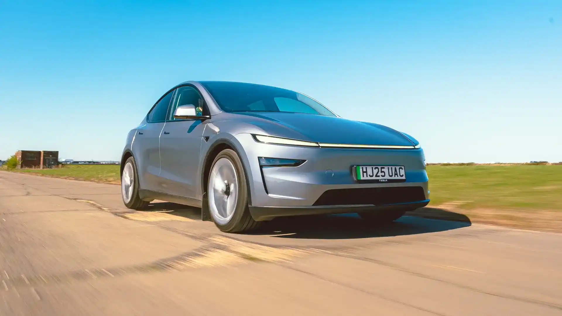 Tesla Model Y 2025 Lands in the UAE with Sleek Design and Long Range