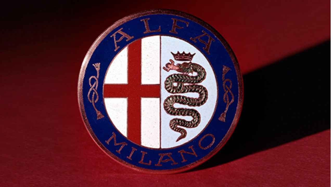 The Alfa Romeo Logo Journey: From Legendary Milan to a Century of Italian Luxury, Racing, and Transformatio