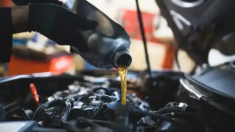 2025 Car Engine Oil Guide:Smart Choices for Peak Performance