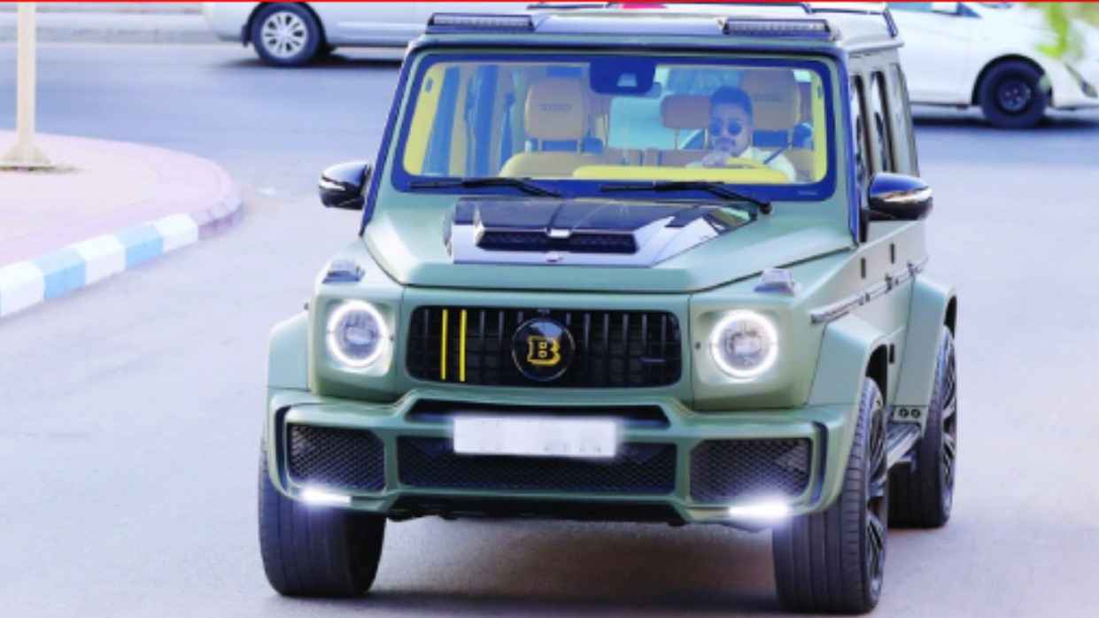 أسطول الفخامة والقوة: كيف حوّل سالم الدوسري شغفه بالسيارات إلى أسطورة رياضية تلهب عشاق السعودية﻿