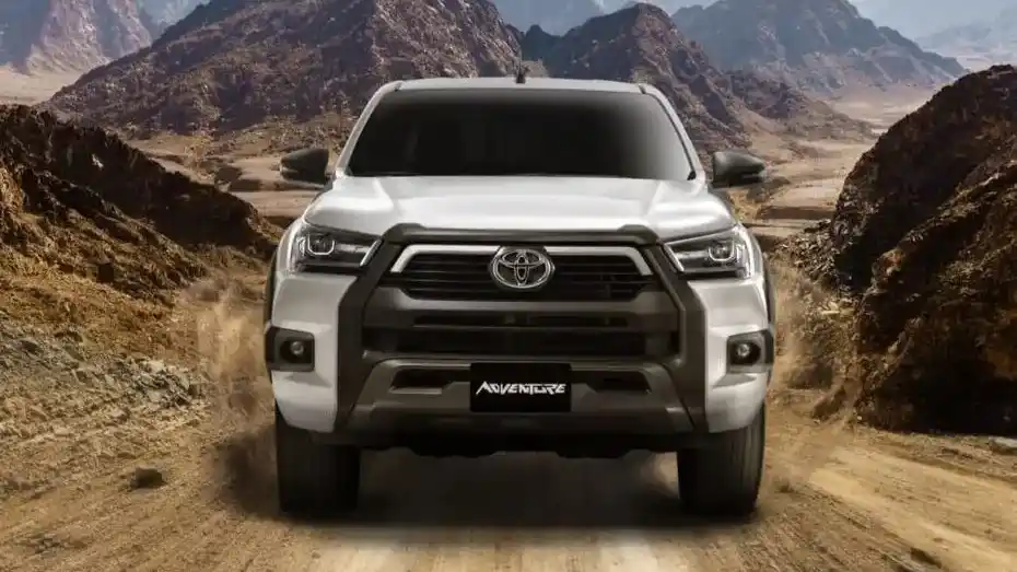 تويوتا هايلوكس 2026: جيل جديد من القوة والتقنية في الإمارات