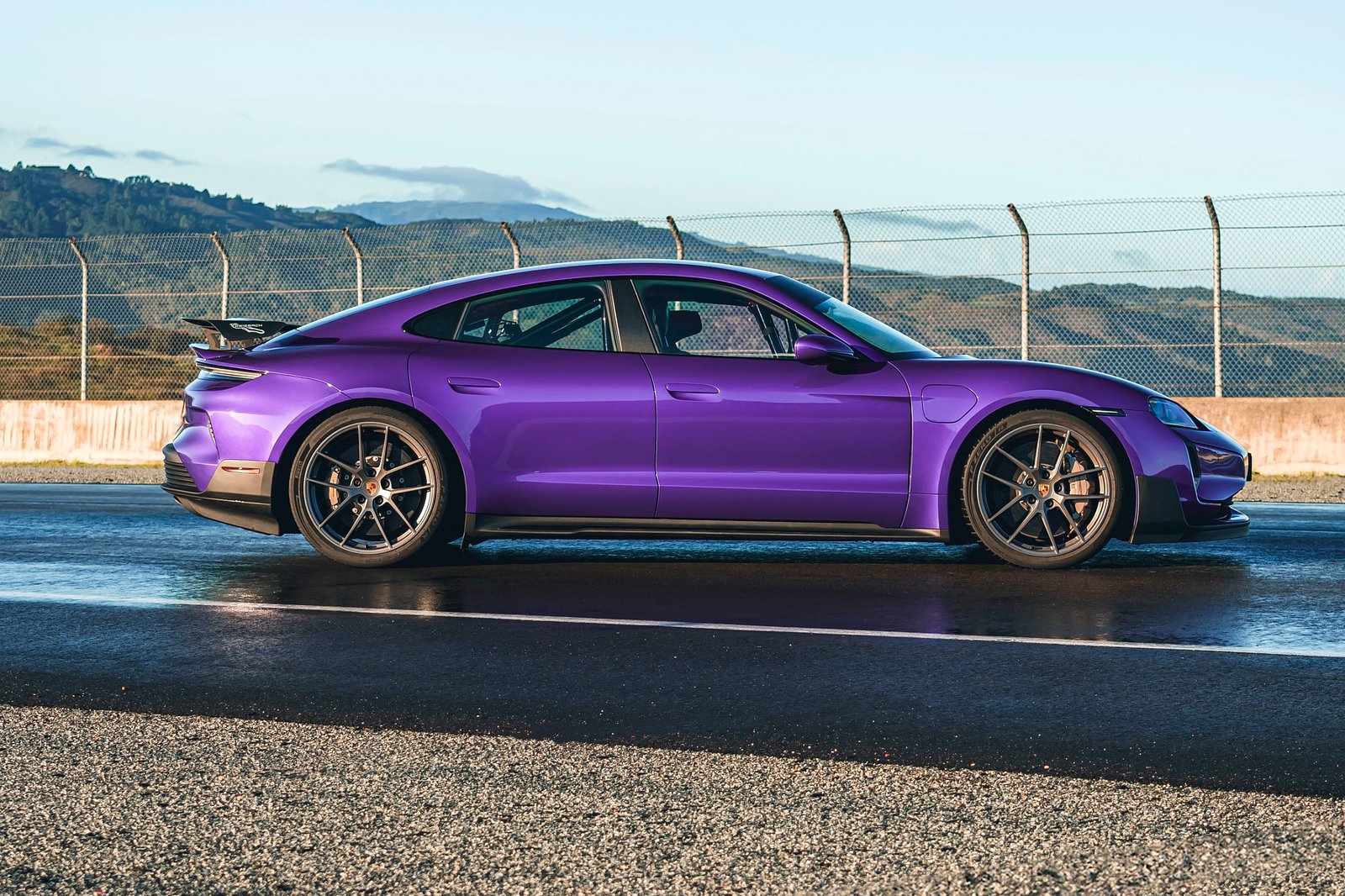 2025 Porsche Taycan Turbo GT Launch: The Strongest Model Ever from the Company