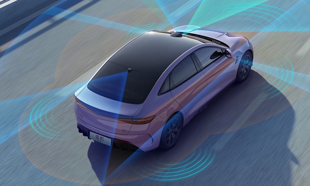 سيارة بي واي دي سيل 2025 مزودة بنظام شحن أسرع وأجهزة ليدار