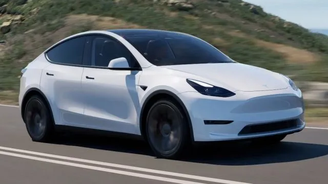 Tesla has launched a simple update for the Model Y in its largest market, China, making it the best-selling electric vehicle globally, featuring improvements in design and performance while keeping the price unchanged.