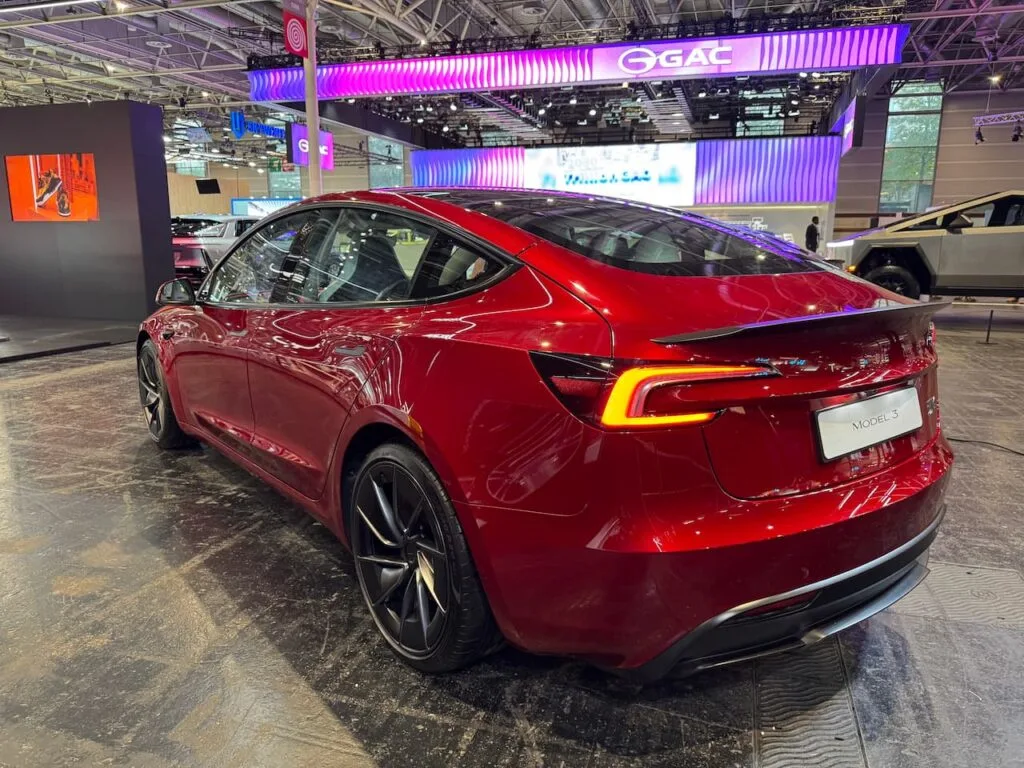 2024 Tesla Model 3 Performance at MONDIAL DE L'AUTO 2024