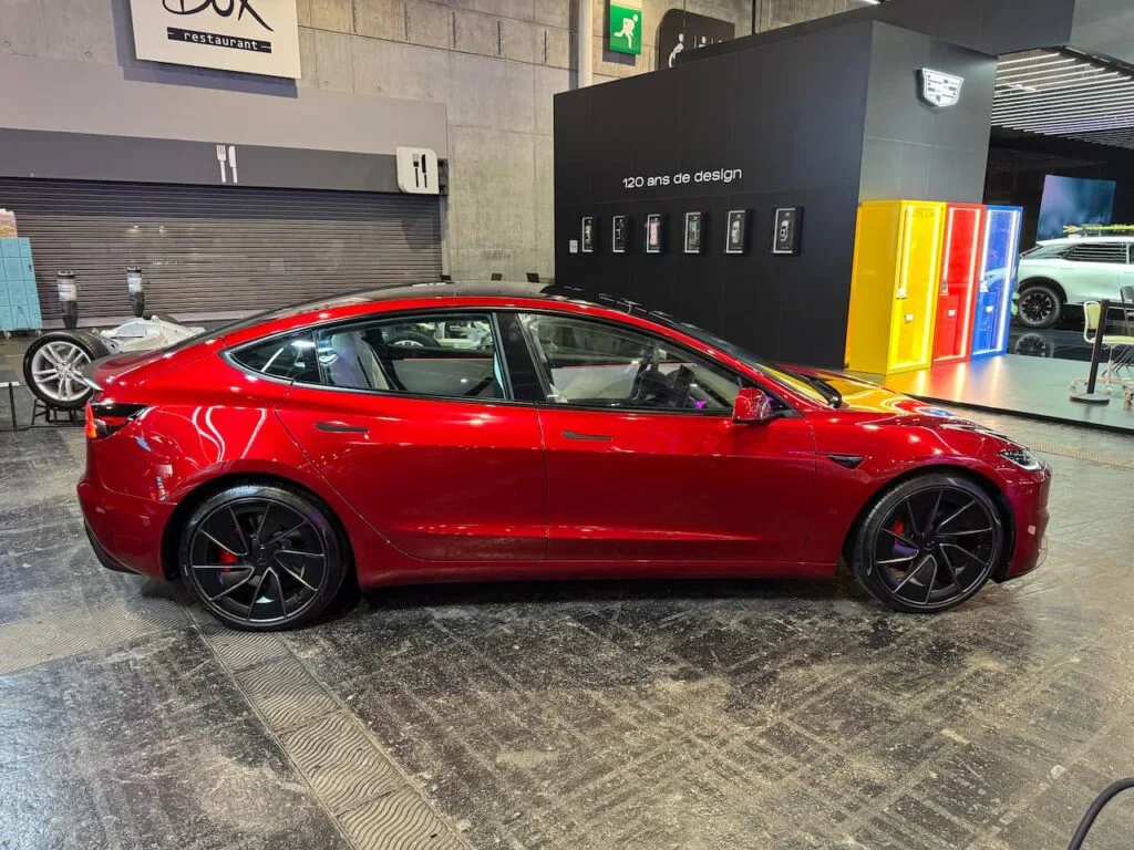 2024 Tesla Model 3 Performance at MONDIAL DE L'AUTO 2024