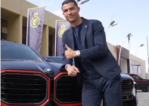 Ronaldo and teammates receive BMW luxury cars, showcasing the perfect blend of football and automobiles.