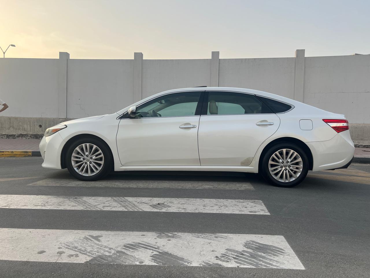 Toyota Avalon 2013