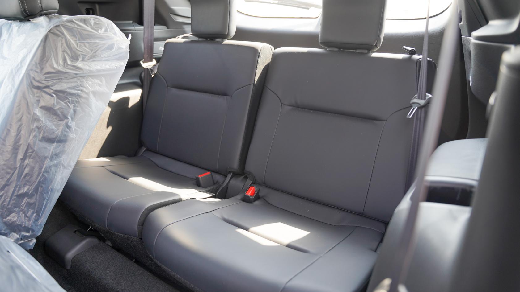 Mitsubishi Outlander PHEV 2025