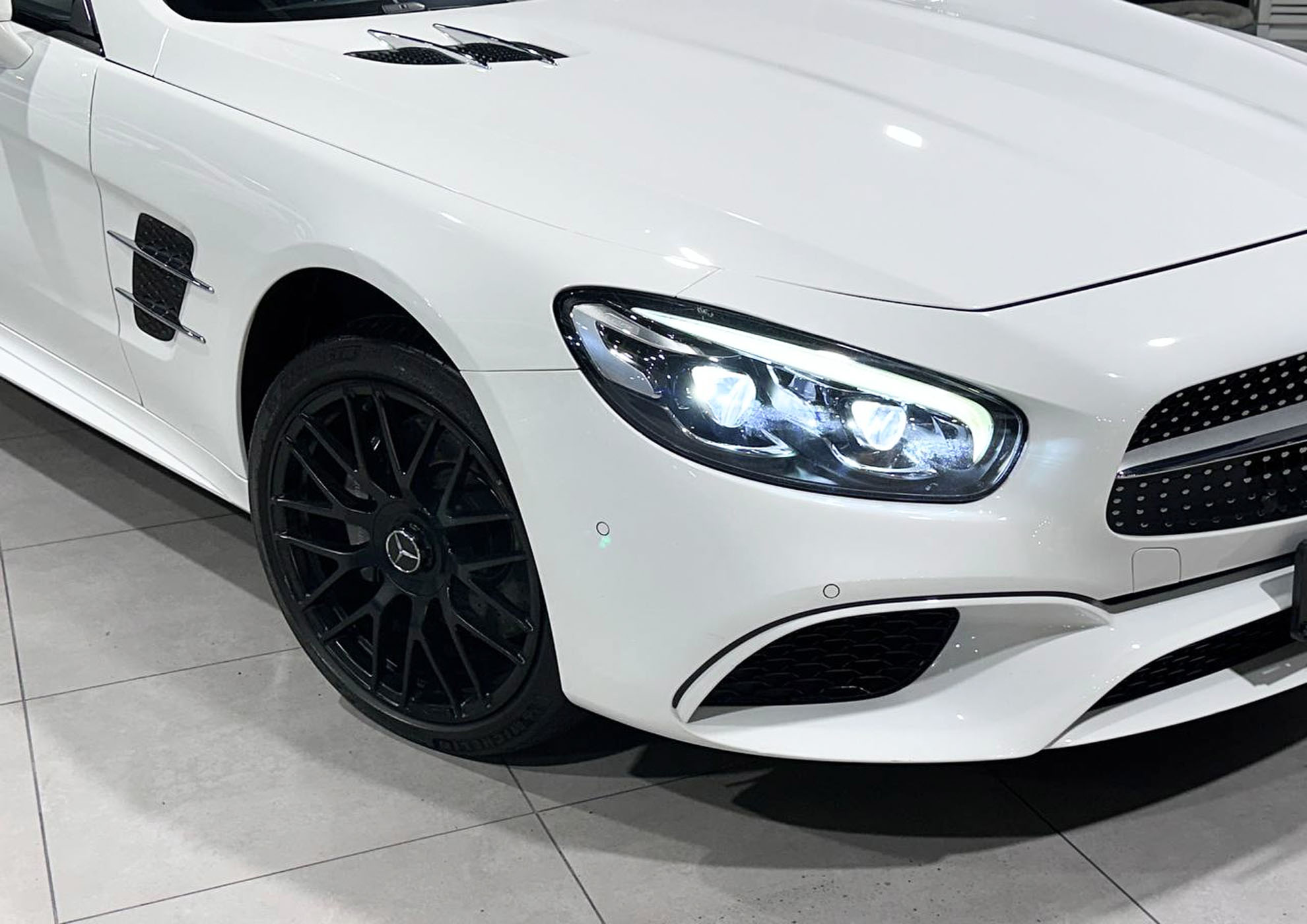 Mercedes Benz SL Class 2017 4.7L