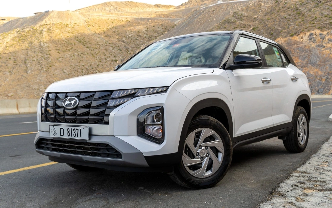 Discover Hyundai Hyundai Creta Exterior Interior Images.Find all aspects and details of cars.