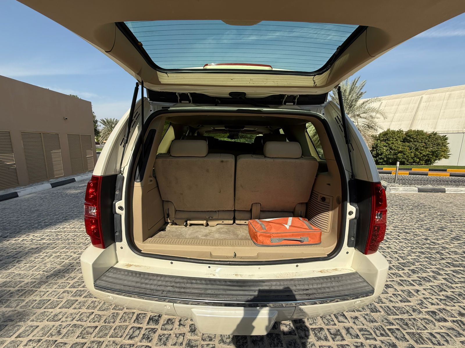 شيفروليه تاهو 2010