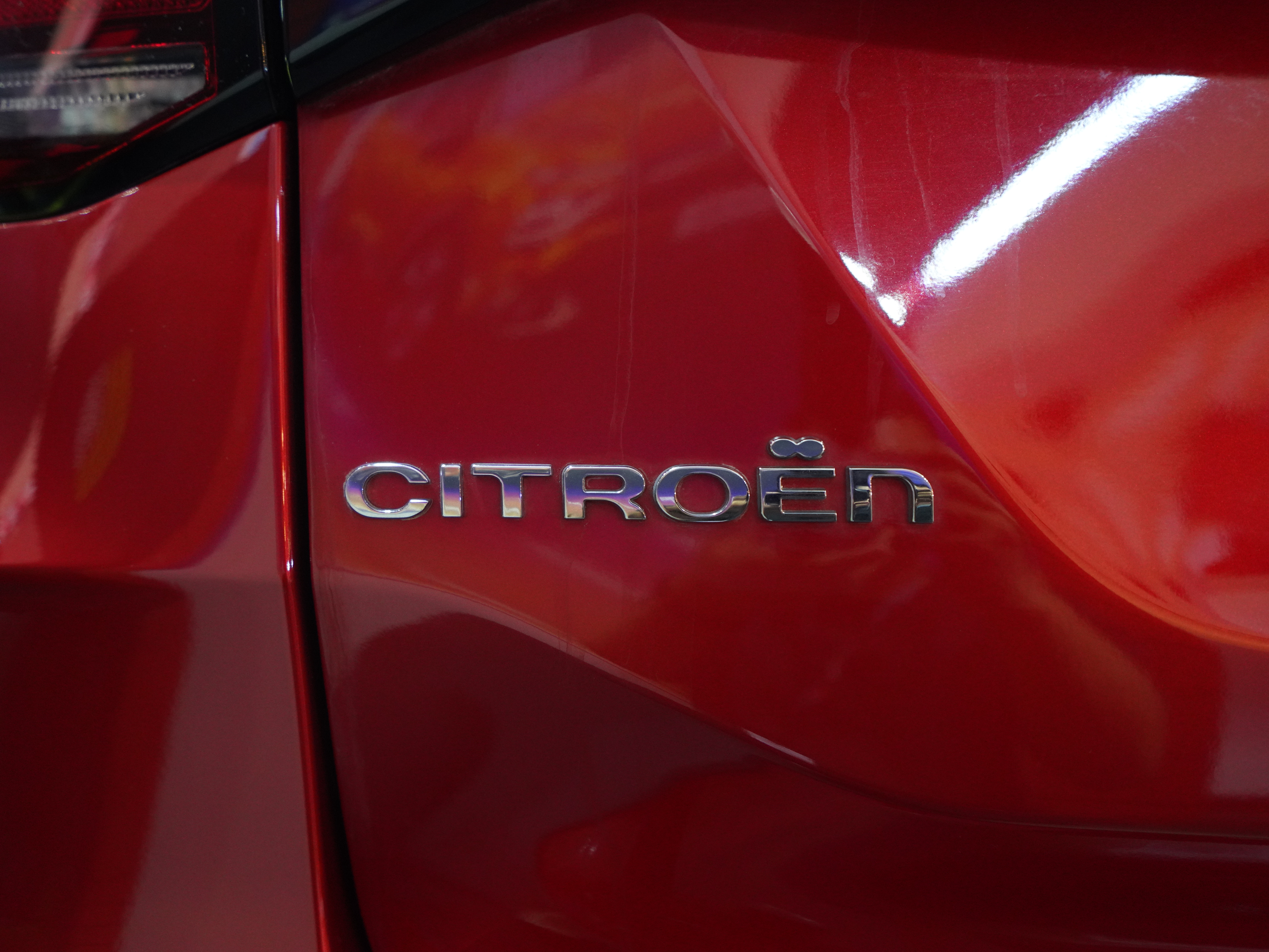 Discover Citroen Citroen C4 Exterior Interior Images.Find all aspects and details of cars.