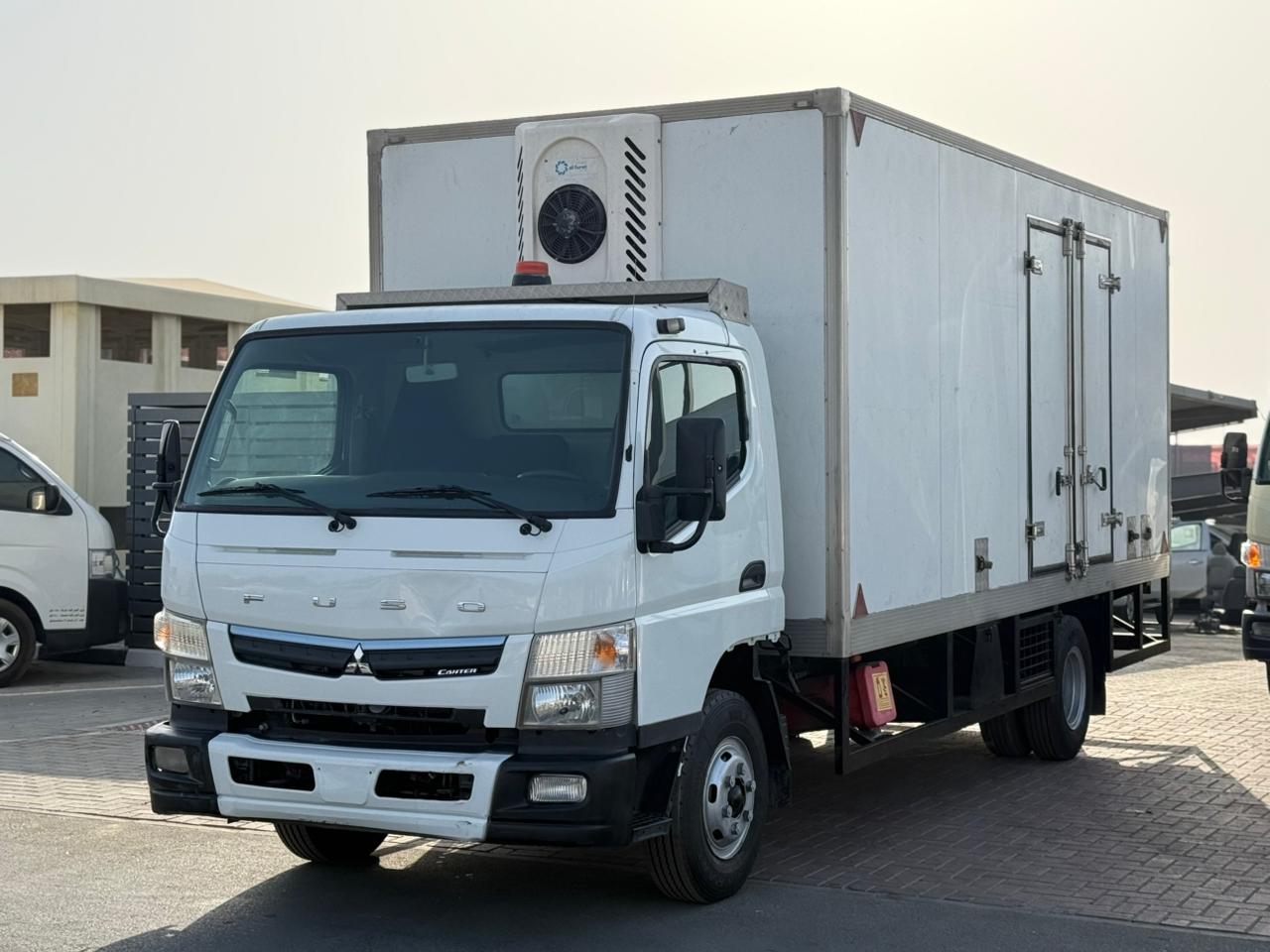 Mitsubishi Canter 2019