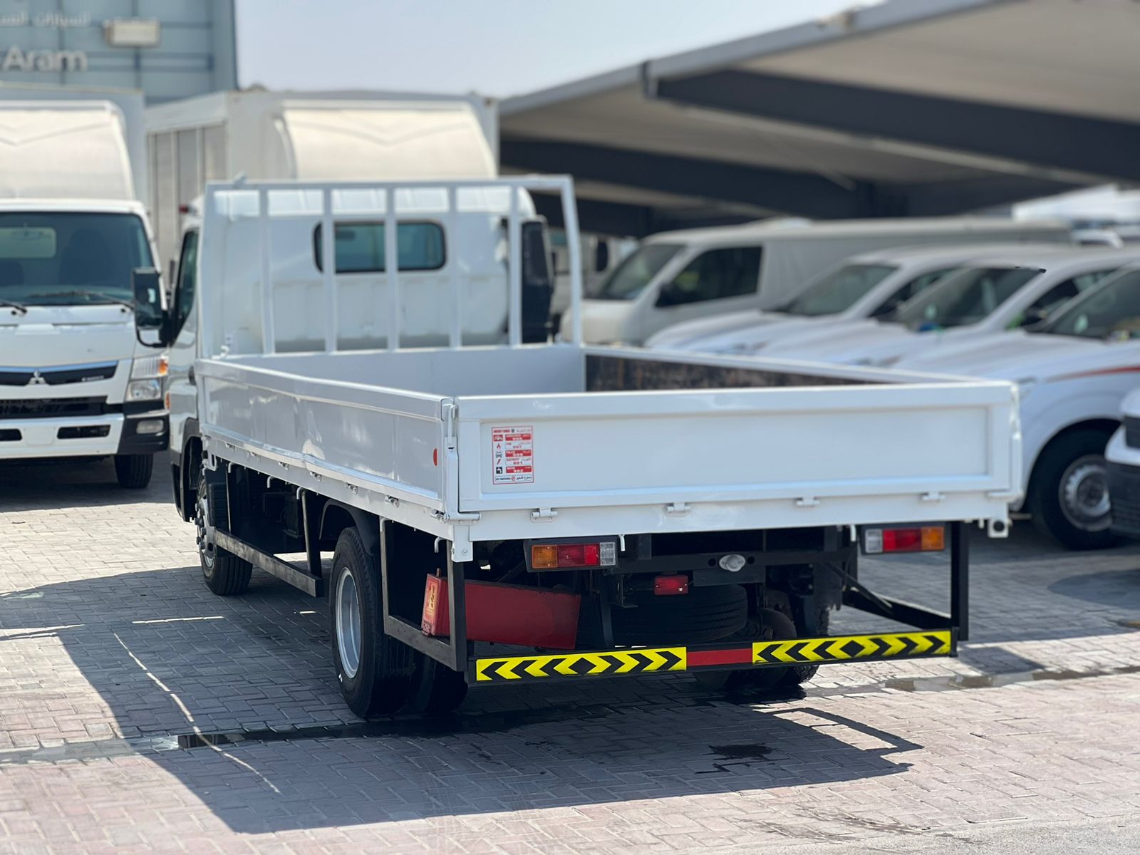 Mitsubishi Canter 2020