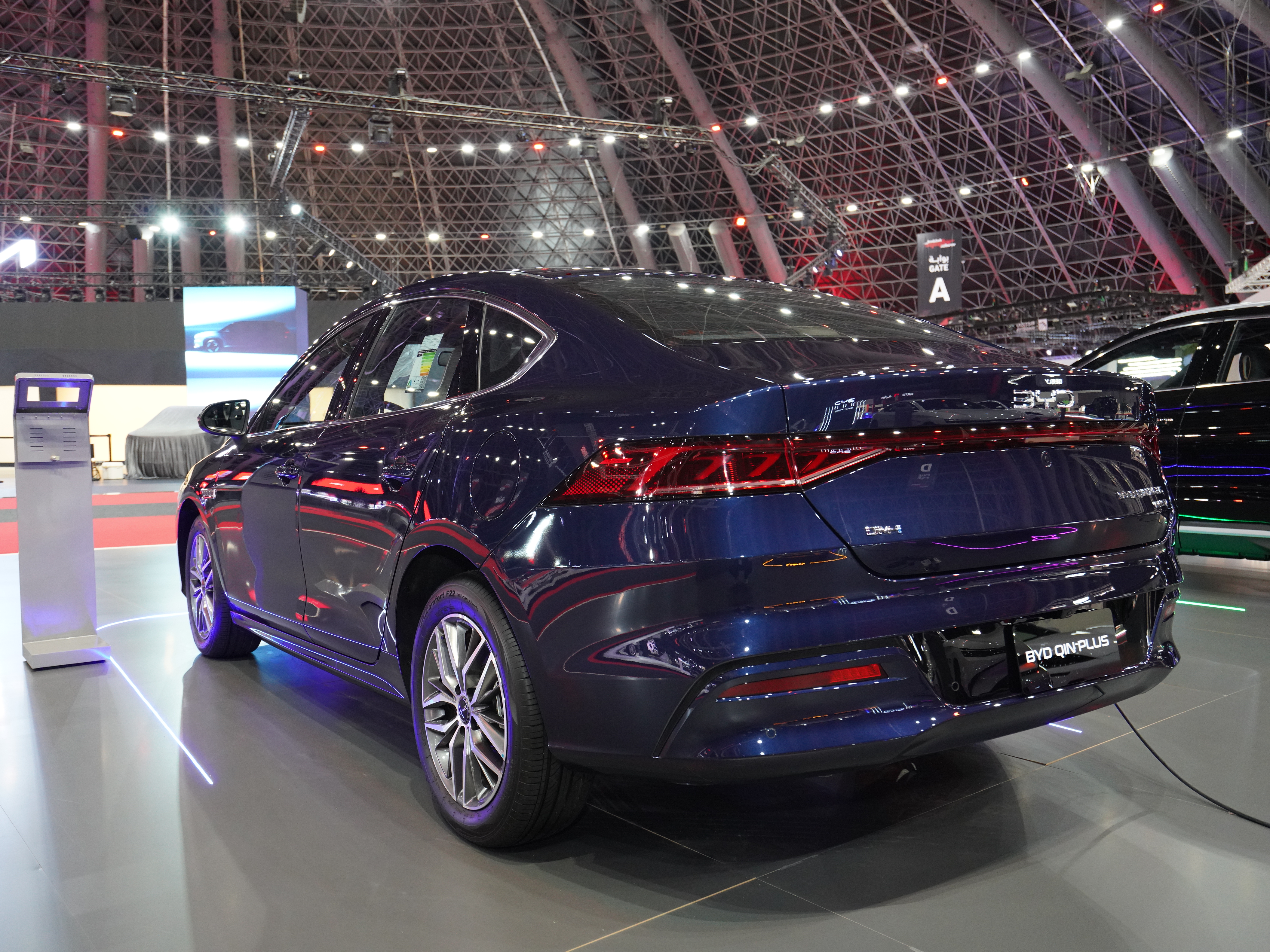 https://gcc-1307444343.cos.accelerate.myqcloud.com/cc/car-image/078b6474