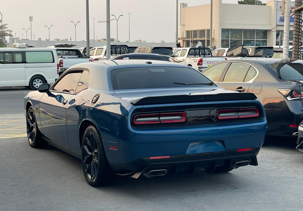 Dodge Challenger 2023