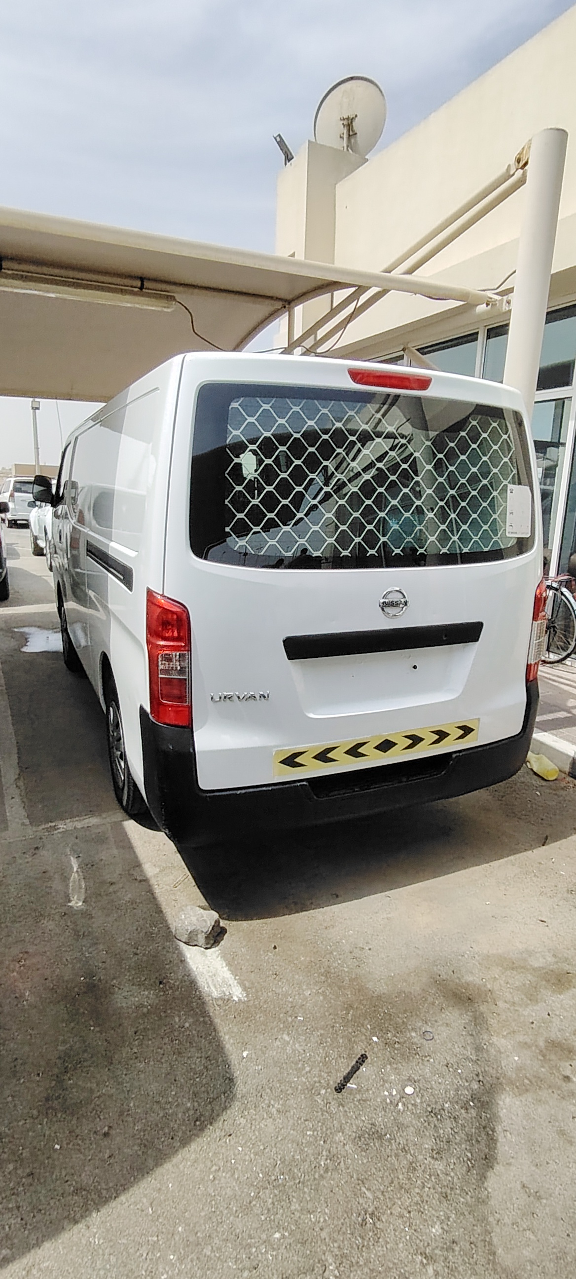 Nissan Urvan 2022 2.4L