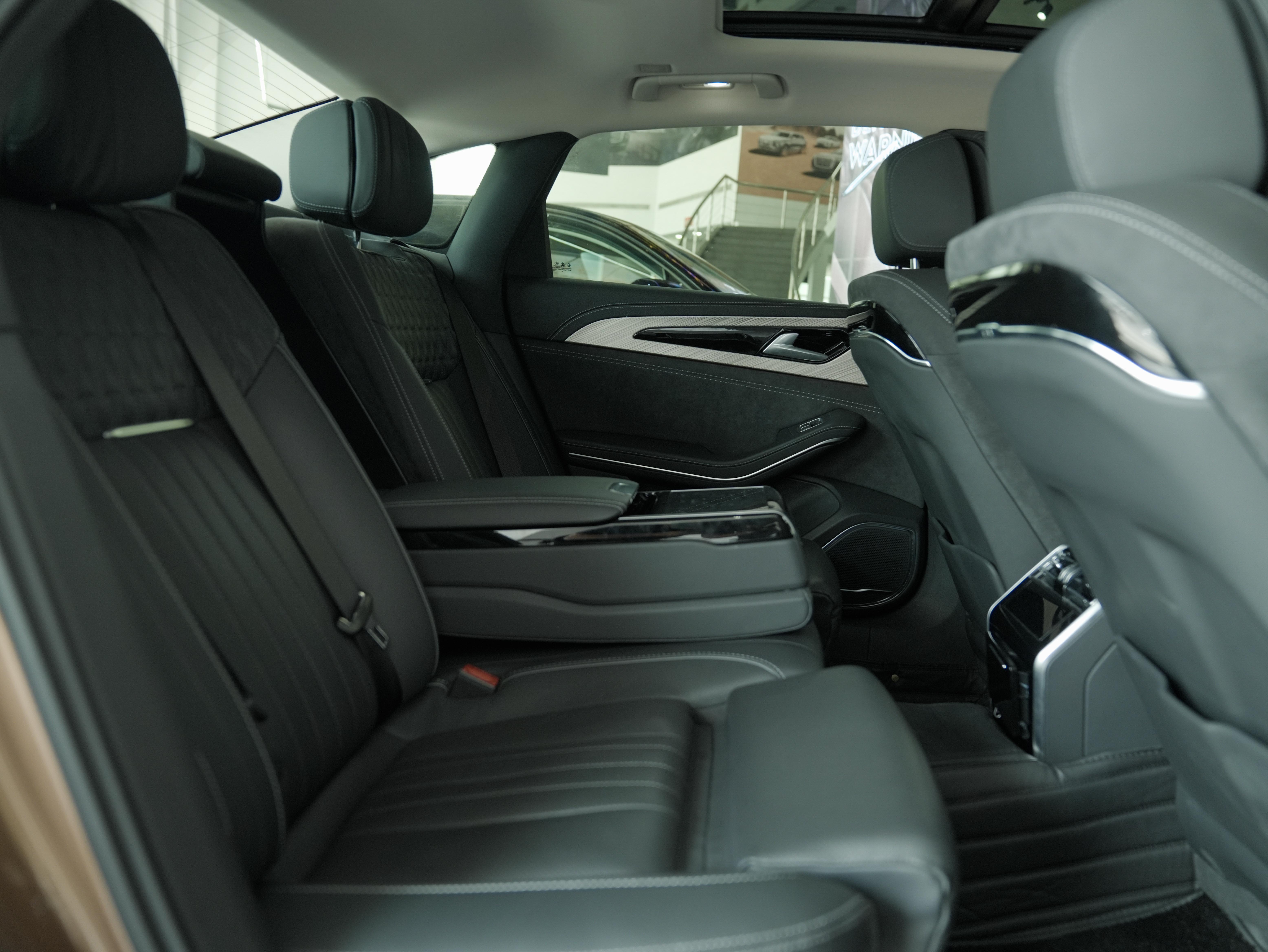 Hongqi H9