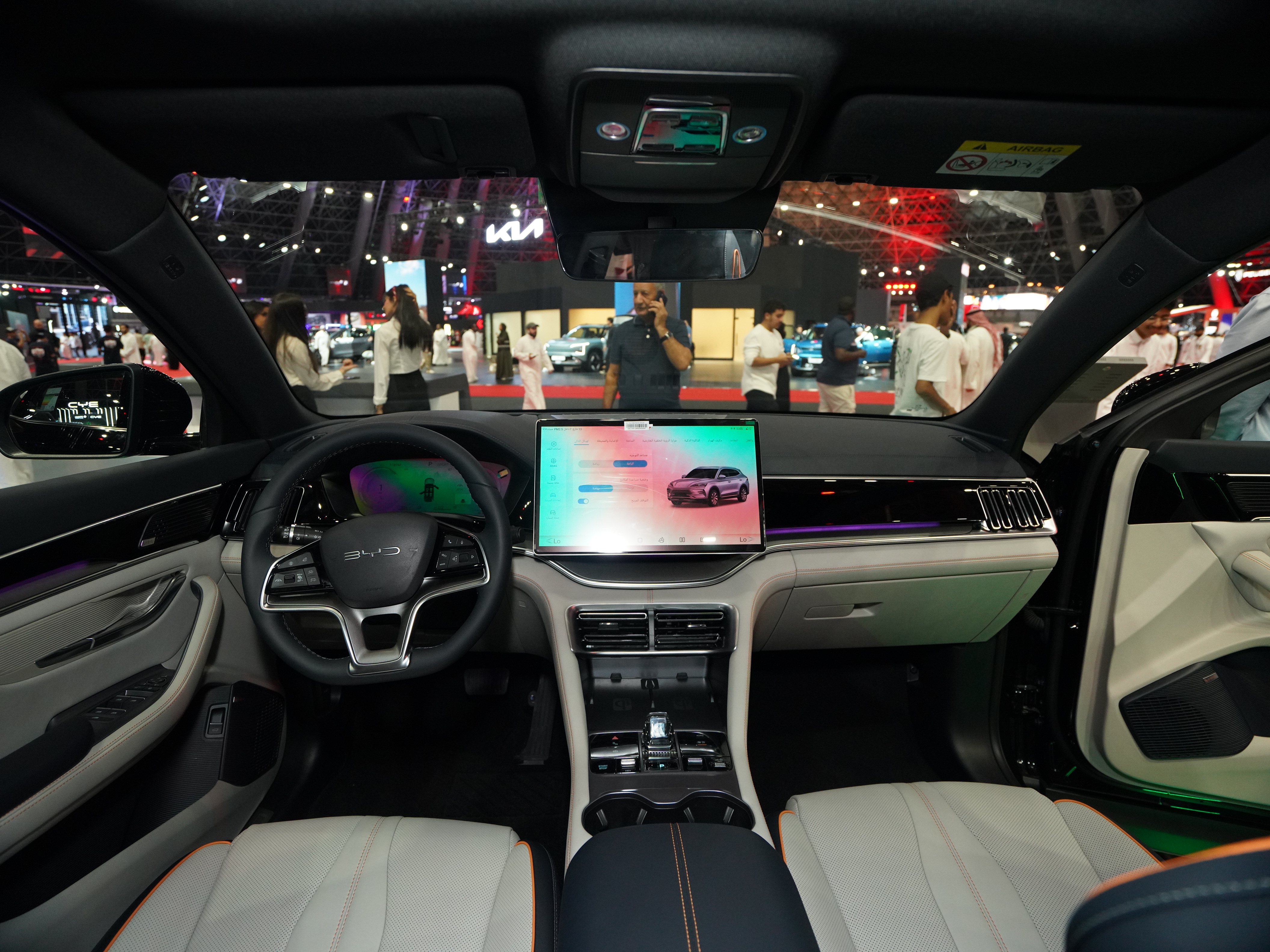 https://gcc-1307444343.cos.accelerate.myqcloud.com/cc/car-image/0f7a011b