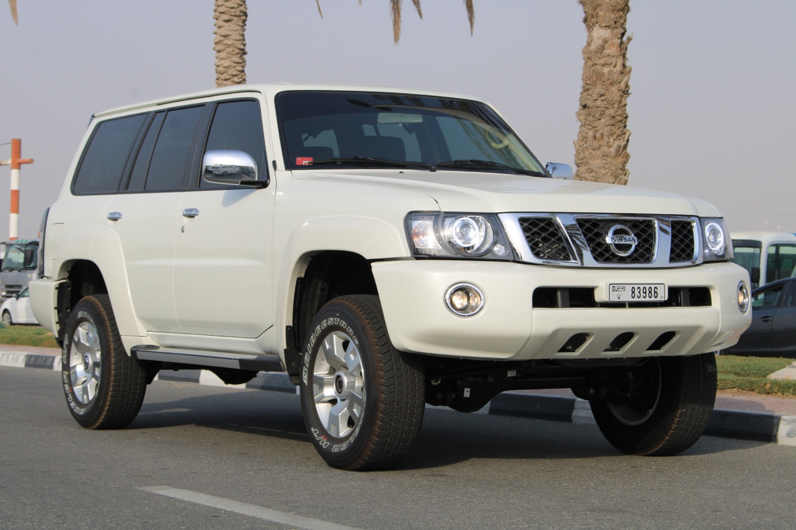 نيسان باترول سوبر سفاري 2023 4.8L