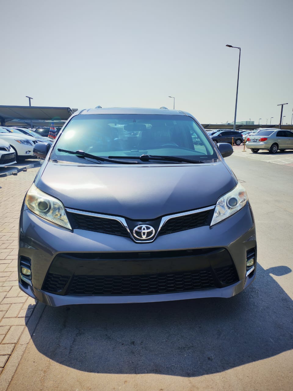 تويوتا سيينا 2017