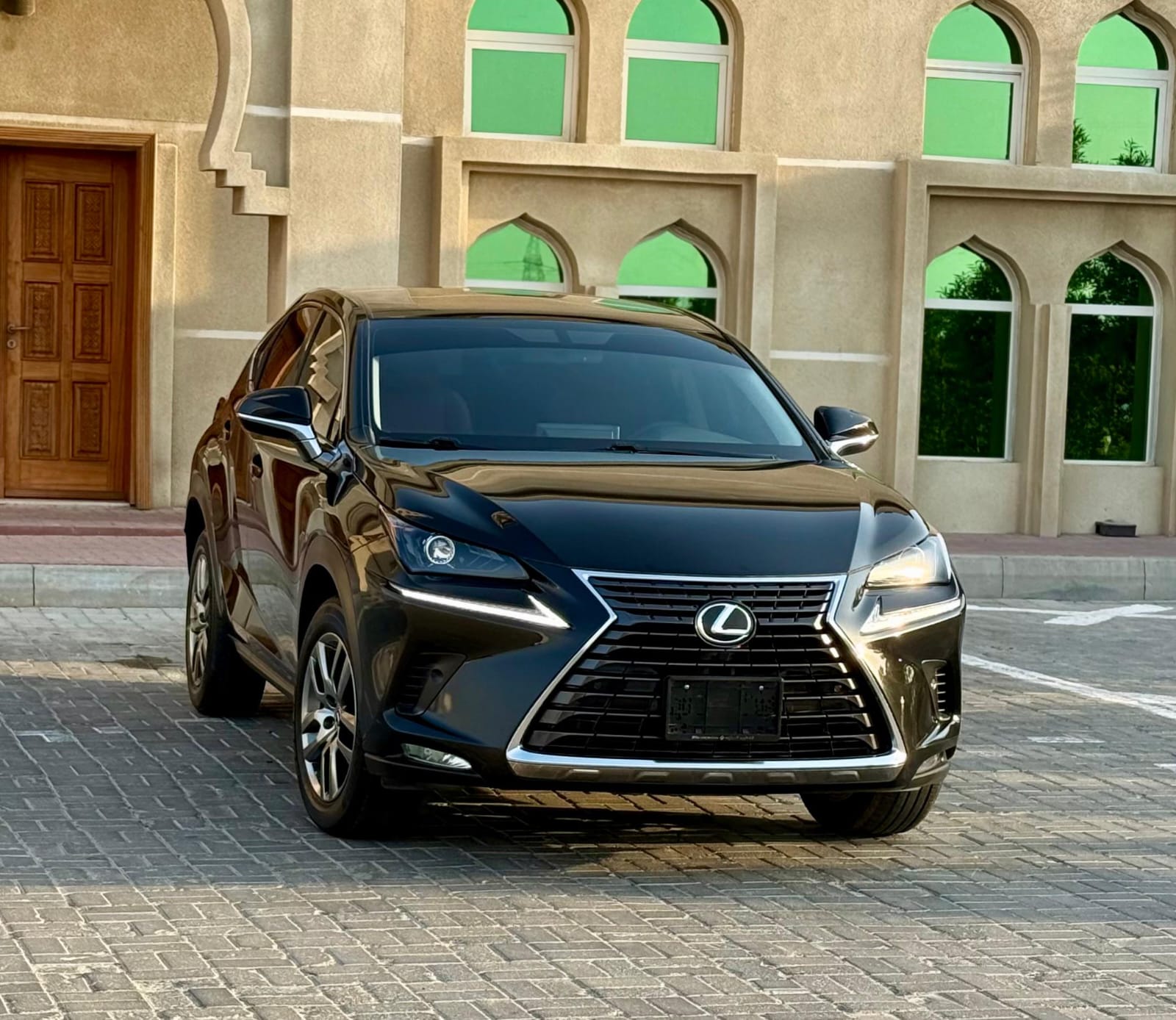 لكزس NX 2021