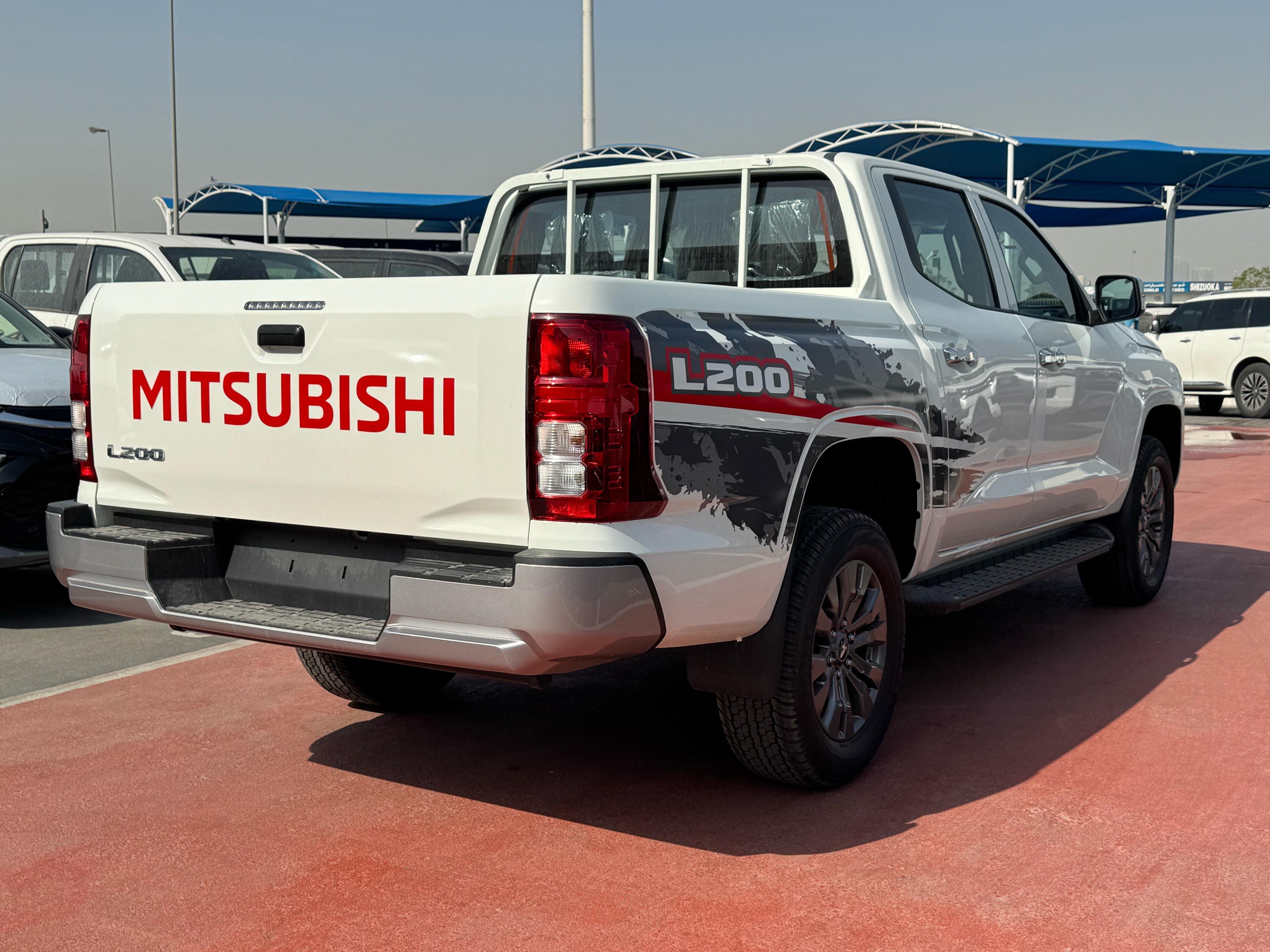 Mitsubishi L200 2025