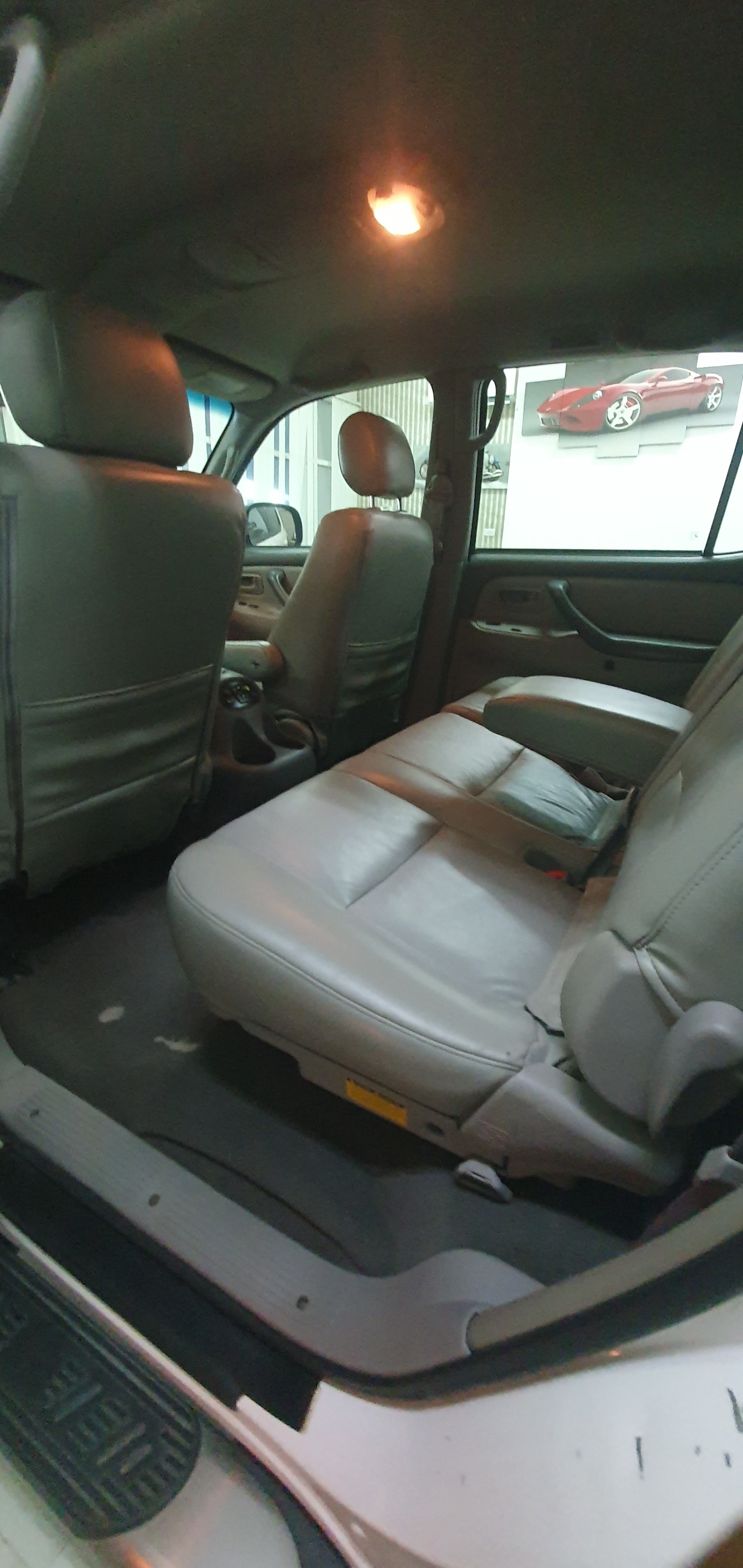 تويوتا سيكويا 2005 4.7L