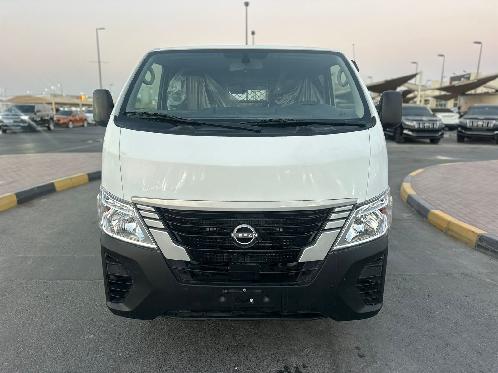 نيسان أورفان 2024