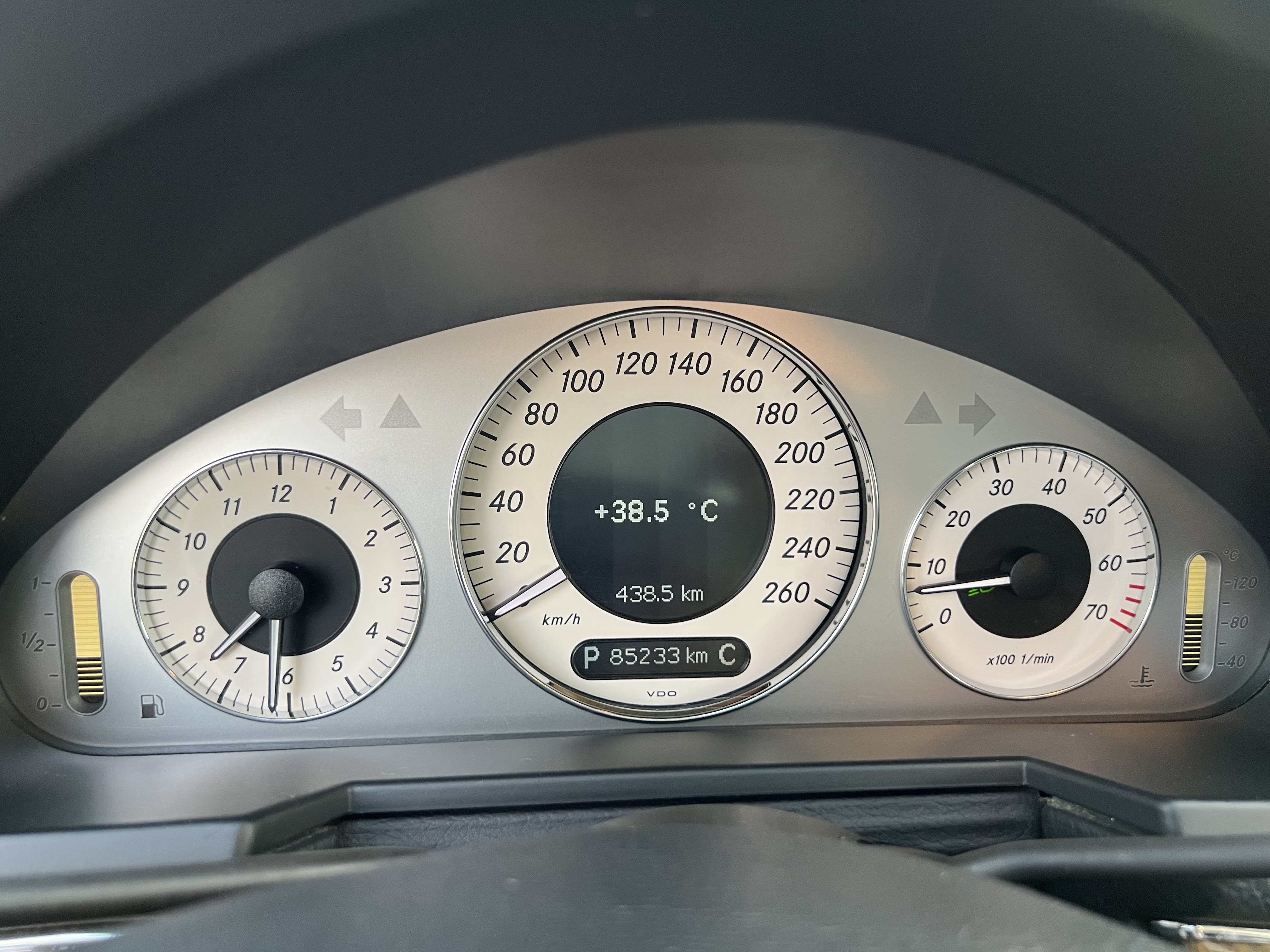 مرسيدس بنز E Class 2008