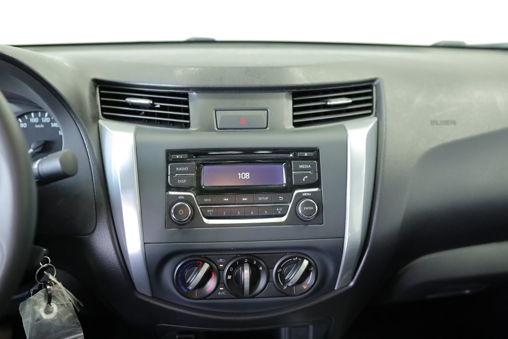 Nissan Navara 2023 2.5L