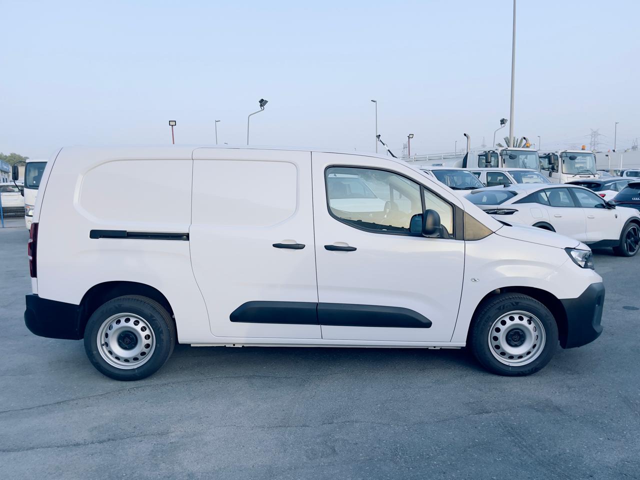 بيجو بارتنر 2025 1.6L