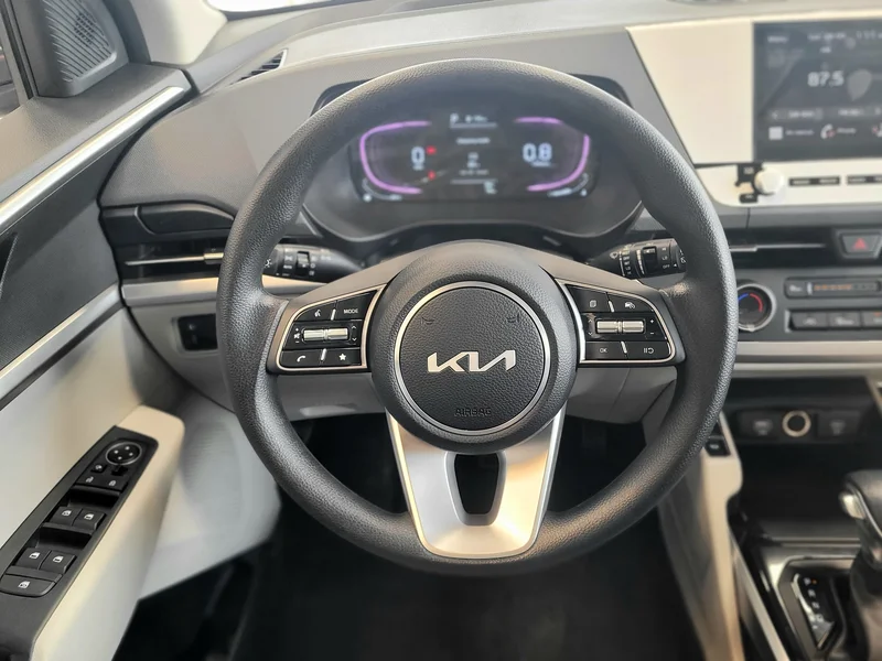 Kia Carens 2025 1.5L