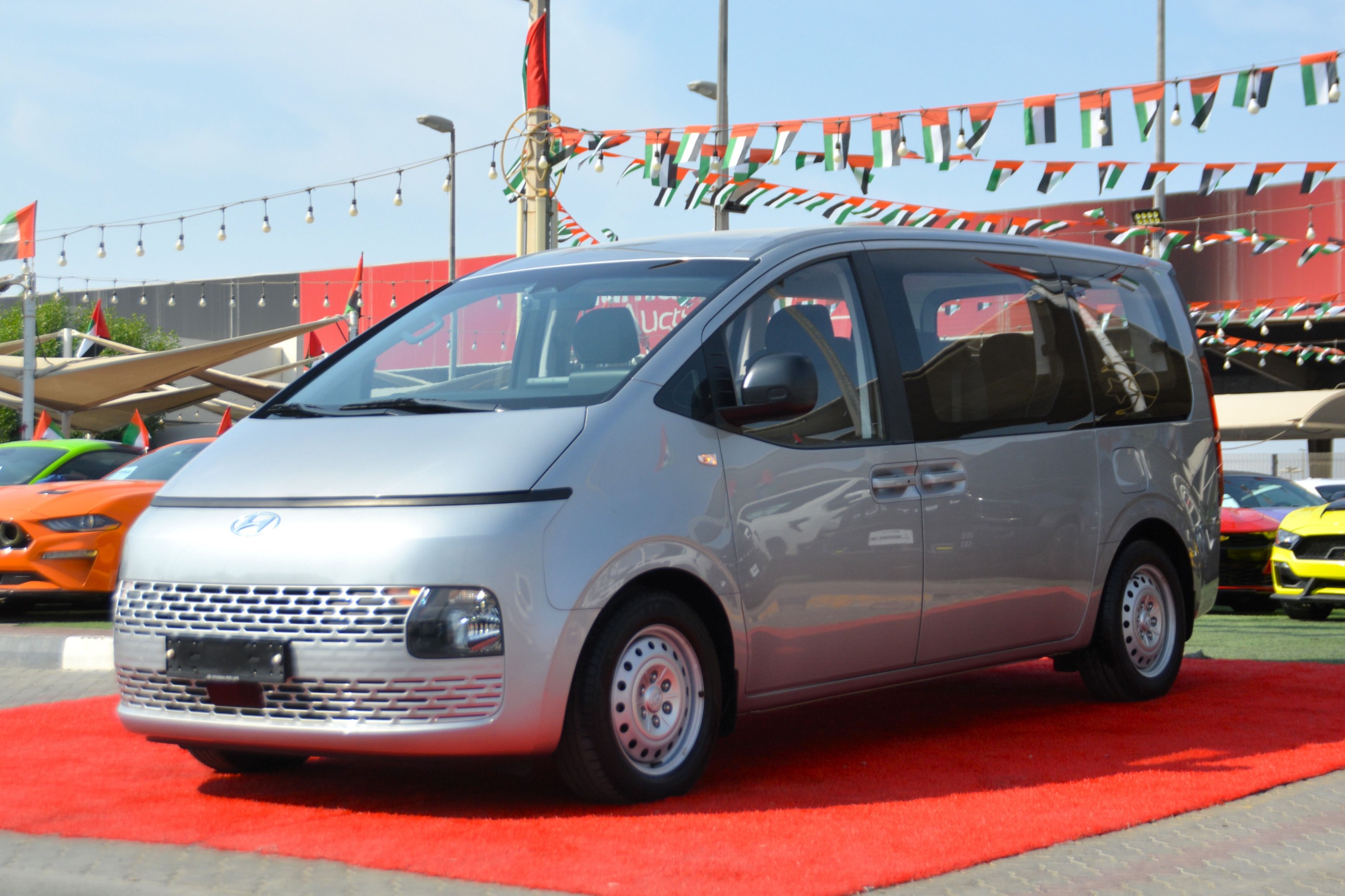 هيونداي ستاريا 2021