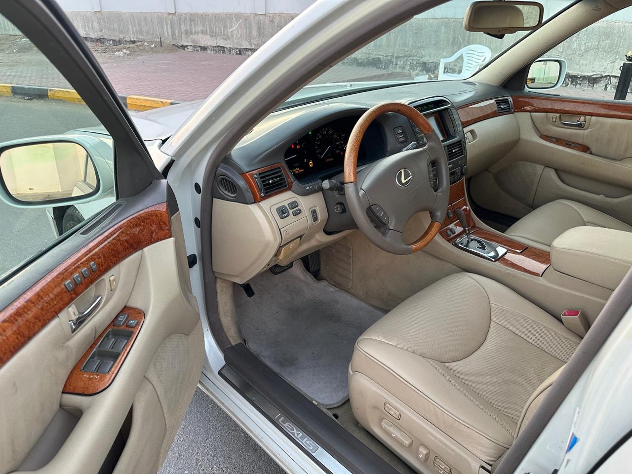 Lexus LS 2006 5000L