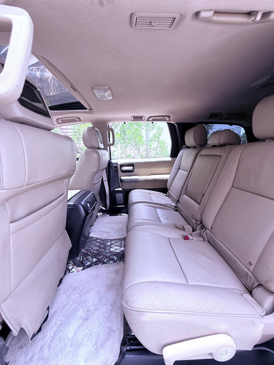 تويوتا سيكويا 2015