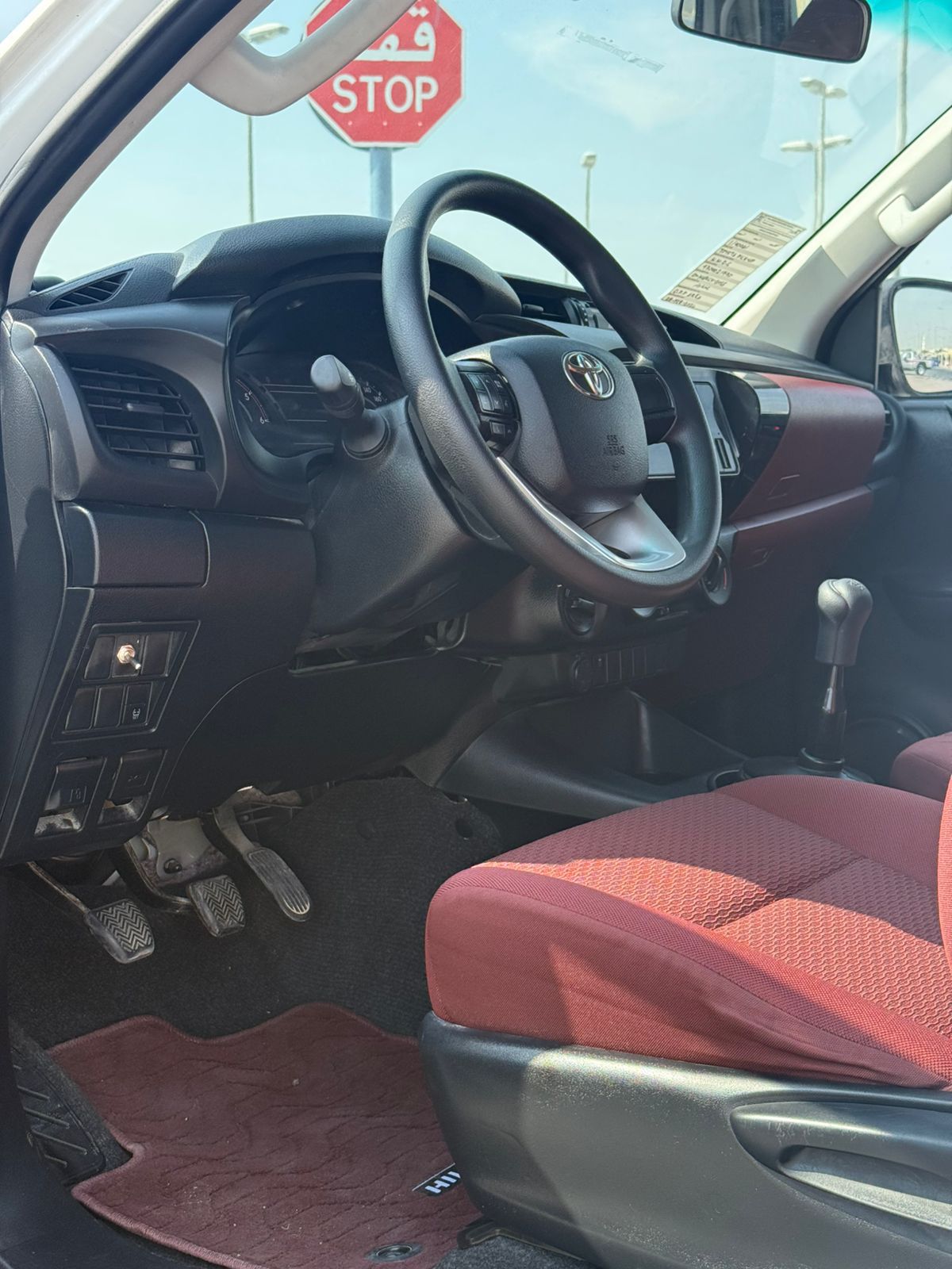 تويوتا هيلوكس 2024