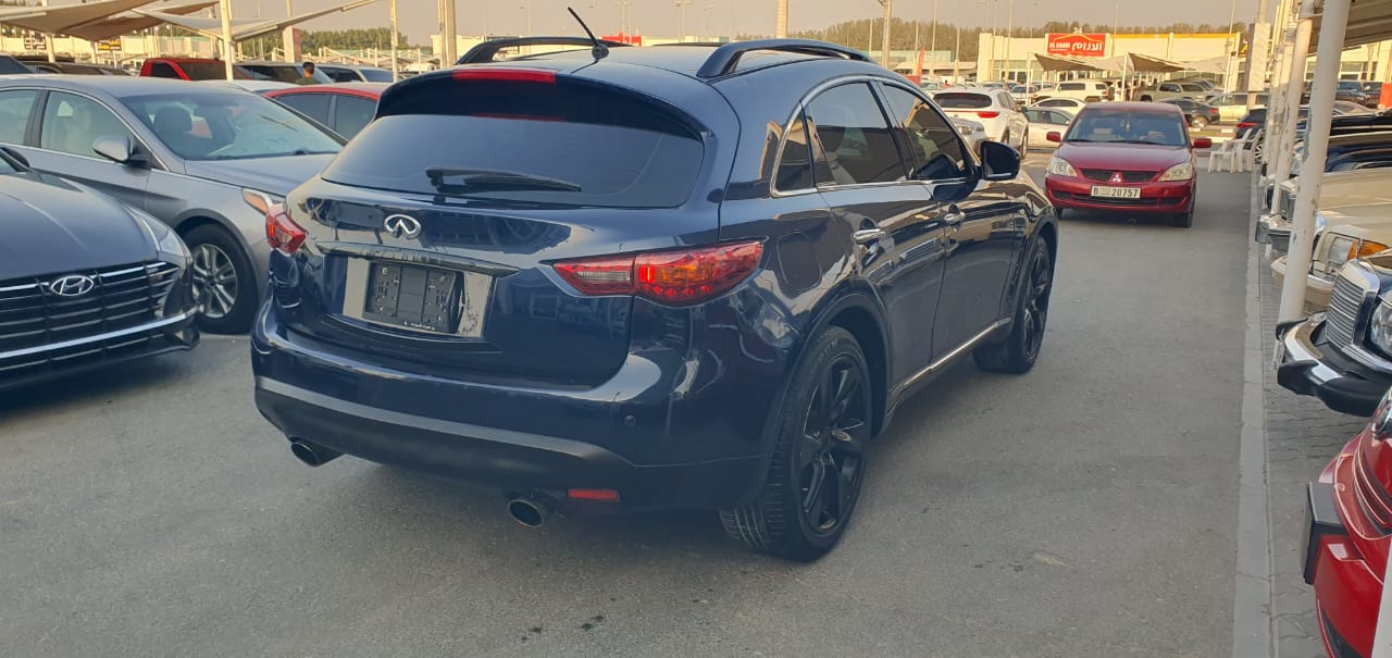 Infiniti QX70 2020 5L