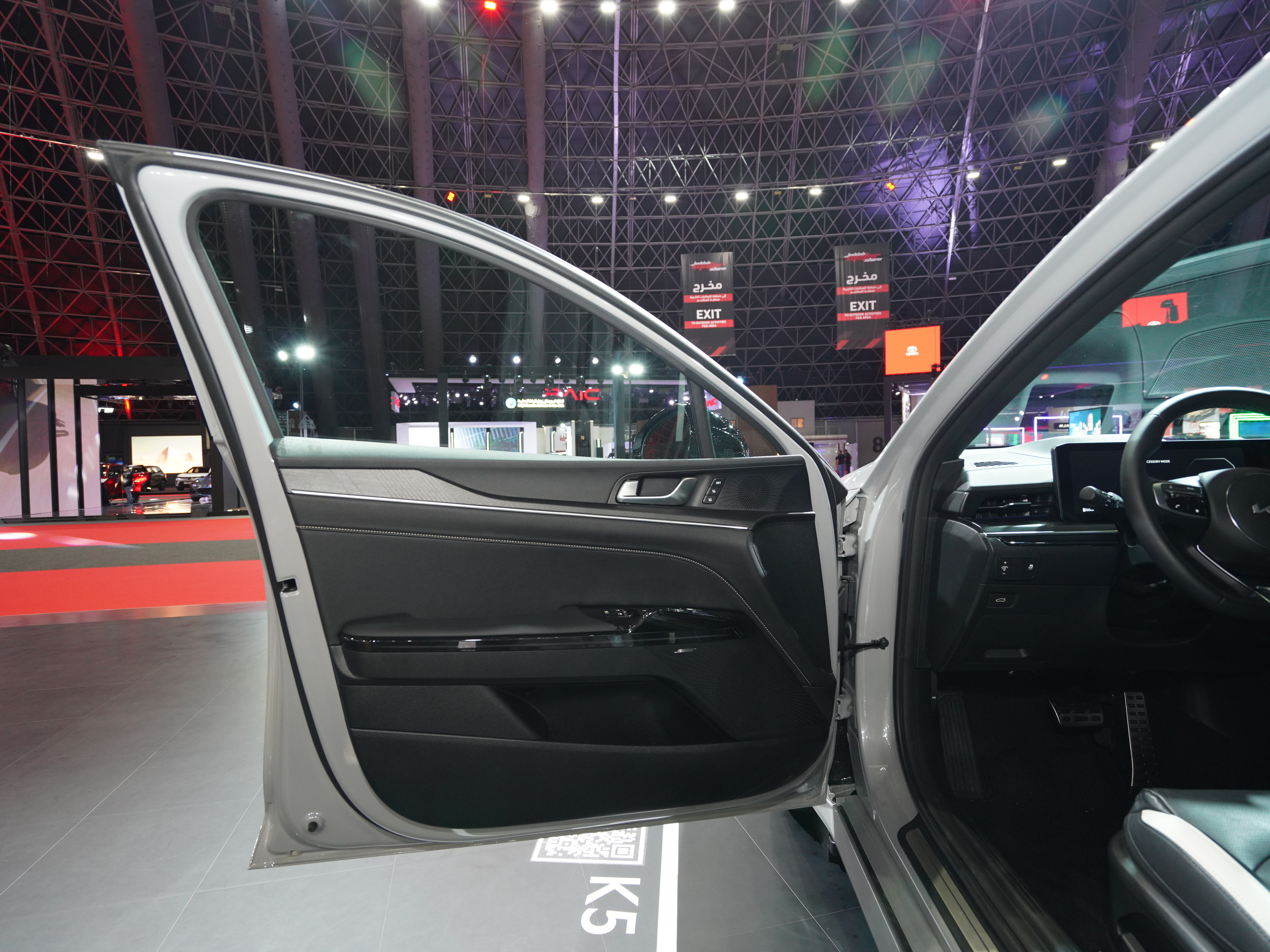 https://gcc-1307444343.cos.accelerate.myqcloud.com/cc/car-image/299c72e5