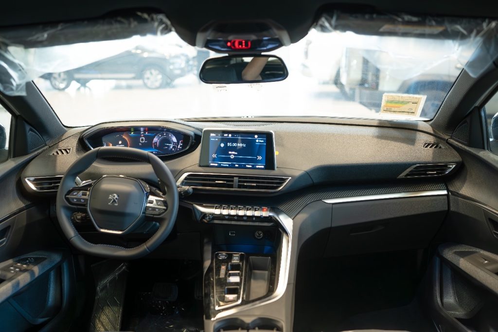 Peugeot 3008 2025 1.6L